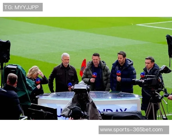 内维尔谈B费：初印象改变他是个努力且善良的人