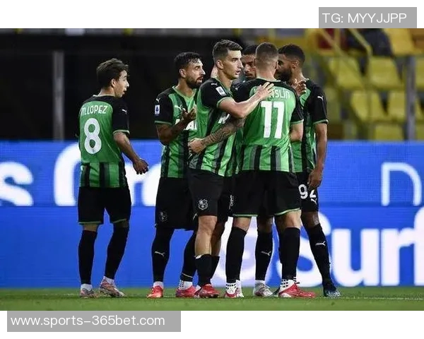 本赛季五大联赛球队场均进球统计拜仁领跑国米皇马萨索洛紧随其后 本赛季五大联赛球队场均进球统计拜仁领跑国米皇马萨索洛紧随其后