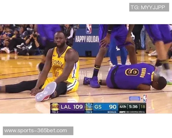 库里第三节表现出色但下场后勇士陷入得分荒球队失去节奏 库里第三节表现出色但下场后勇士陷入得分荒球队失去节奏