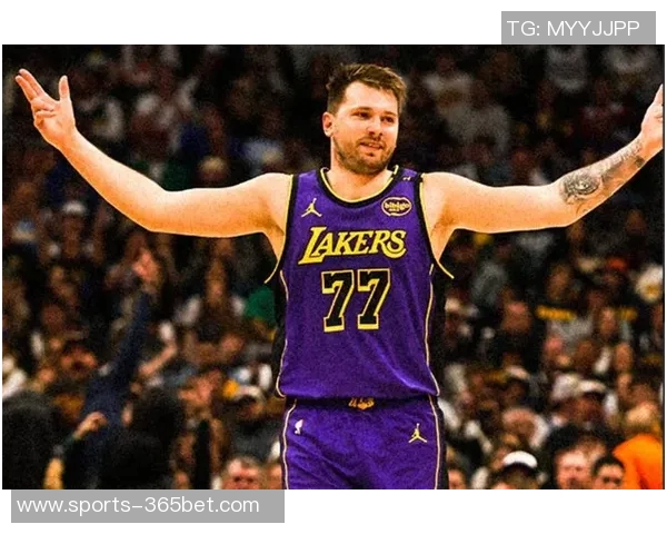 艾顿坦言期待东契奇得分爆发希望他能投丢一球 艾顿坦言期待东契奇得分爆发希望他能投丢一球