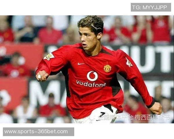 希勒评选英超第12轮最佳阵容皮克福德埃泽摩根罗杰斯等球员入选 希勒评选英超第12轮最佳阵容皮克福德埃泽摩根罗杰斯等球员入选