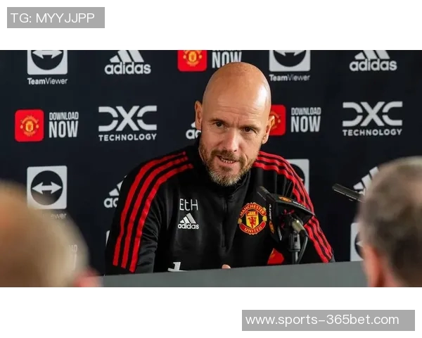 阿贾克斯考虑聘请西蒙尼斯曼联主帅滕哈赫回归前景渺茫